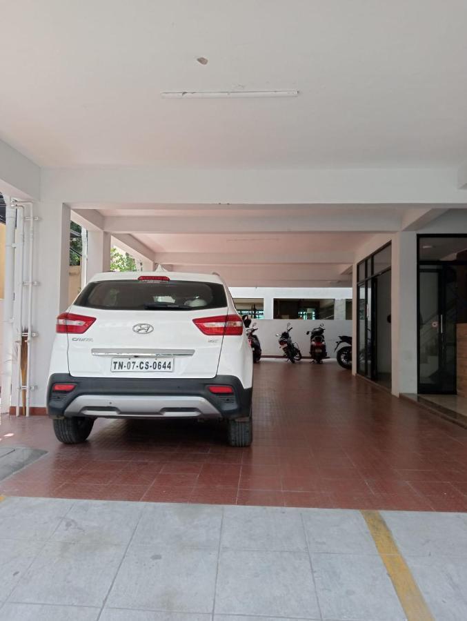 Season 4 Residences - 1Bhk Furnished Apartments Chennai Extérieur photo