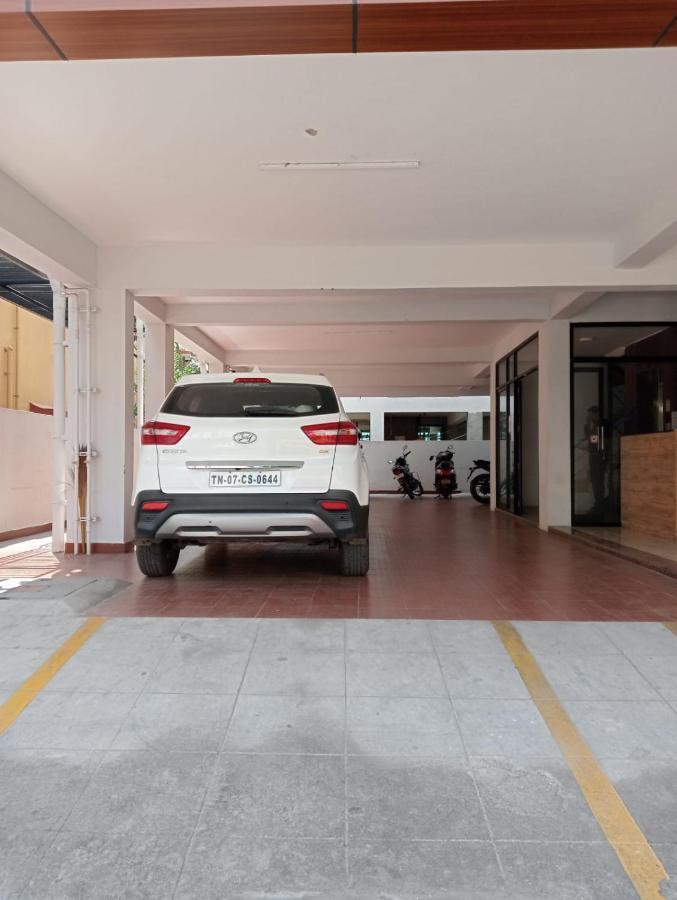 Season 4 Residences - 1Bhk Furnished Apartments Chennai Extérieur photo