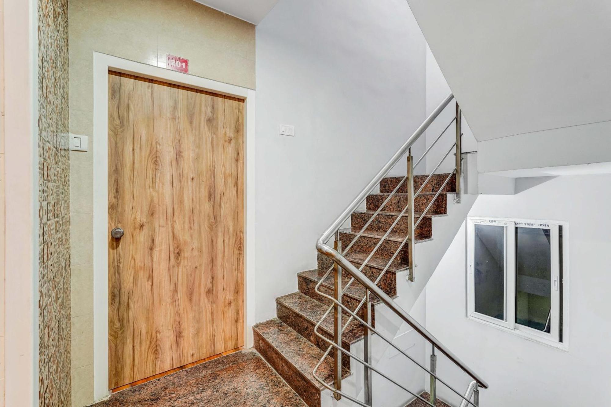 Season 4 Residences - 1Bhk Furnished Apartments Chennai Extérieur photo
